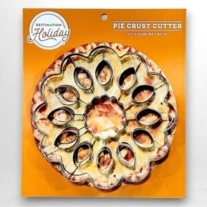 Destination Holiday Pie Crust Cutter Flower Design